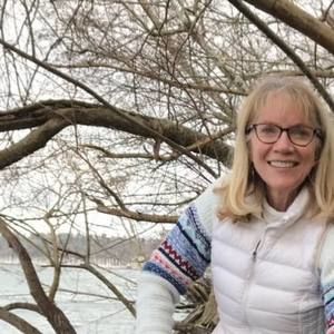 Meet your Posher, Suzanne